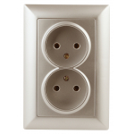 Розетка двойная Intro Solo 4-204-04 без заземления скрытой установки 16А 250В шампань