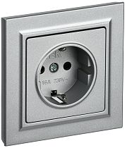 Розетка BRITE одноместная с заземлением с защитными шторками 16А в сборе РСР14-1-0-БрА алюминий  IEK