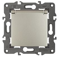 Розетка ЭРА Elegance 14-2103-04 16А 250В шампань с заземлением со шторками с крышкой