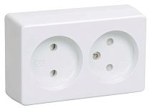 РС22-2-ББ Розетка двухместная без з/к для открытой установки "БРИКС" цвет: белый IEK РС22-2-ББ Розетка двухместная без з/к для открытой установки "БРИКС" цвет: белый IEK