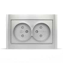 Розетка двухместная серия "Бриллиант" б/з, с/у, з/ш, 16А, 220В, серебро (еврослот) UNIVERSAL