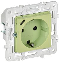 SKANDY Розетка с заземлением с защитными шторками 16А с USB C 18Вт SK-R17G мятный IEK