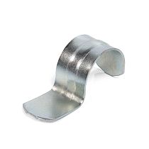 Скоба однолапковая из оцинкованной стали 25-26 без отверстия Fortisflex Fortisflex