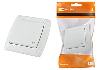 Розетка с крышкой 2П+З 16А 250В IP44 белая "Онега"  TDM