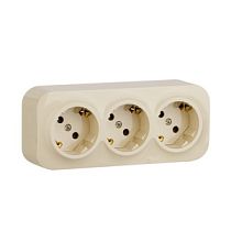 Розетка Legrand Quteo 782248 слоновая кость трехместная с заземлением и защитными шторками Legrand