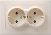 РС12-3-ККм Розетка 2местная с заземления без защитными шторками 16А КВАРТА (кремовый) IEK