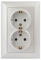 Розетка ЭРА Intro Solo 4-205-06 с заземлением двойная 2X2P+E Schuko, 16А-250В, IP20, скрытой установки, перламутр
