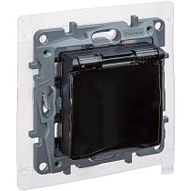 ETIKA Розетка 1-местная с заземлением с защитными шторками и крышкой 16А IP44 антрацит