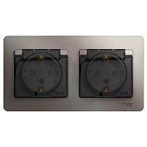 Glossa Платина Розетка 2-ая с заземляющим контактом, со шторками (в сборе с рамкой), IP44 Systeme Electric (Schneider Electric)