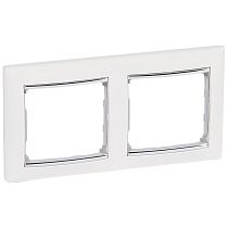 VALENA Рамка 2-местная белый (серебряный штрих)