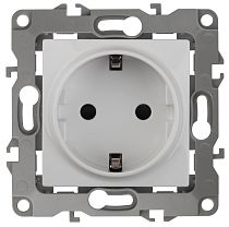 Розетка ЭРА 12 12-2101-01 16А 250В белый заземлением