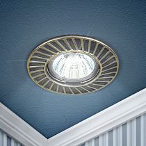 Светильник ЭРА ST6 GD/SS штампованный MR16,12V/220V, 50W сатин серебро/золото (100/2800)