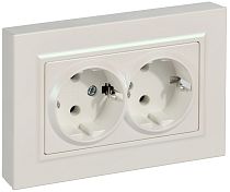 BRITE Розетка 2-местная с заземлением без защитных шторок плоская 16А в сборе РСПл12-3-БрЖ жемчуг IEK