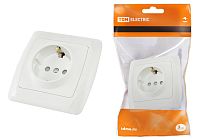 Розетка 2П+З 16А 250В с защ. шт. белая "Онега"  TDM