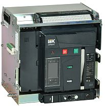Воздушный автоматический выключатель ARMAT выдвижного исполнения 4P типоразмер D 85кА 2500А расцепитель TT с комплектом аксессуаров 220В: мотор привод IEK