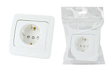 Розетка 2П+З 16А  c защитными шторками белая "Валдай" (пром. упаковка) TDM