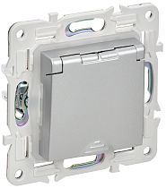 SKANDY Розетка 1-местная с заземлением с защитными шторками и крышкой 16А IP44 SK-R11S серебряный IEK